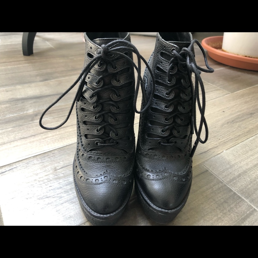 Burberry black high wedge boots size 37